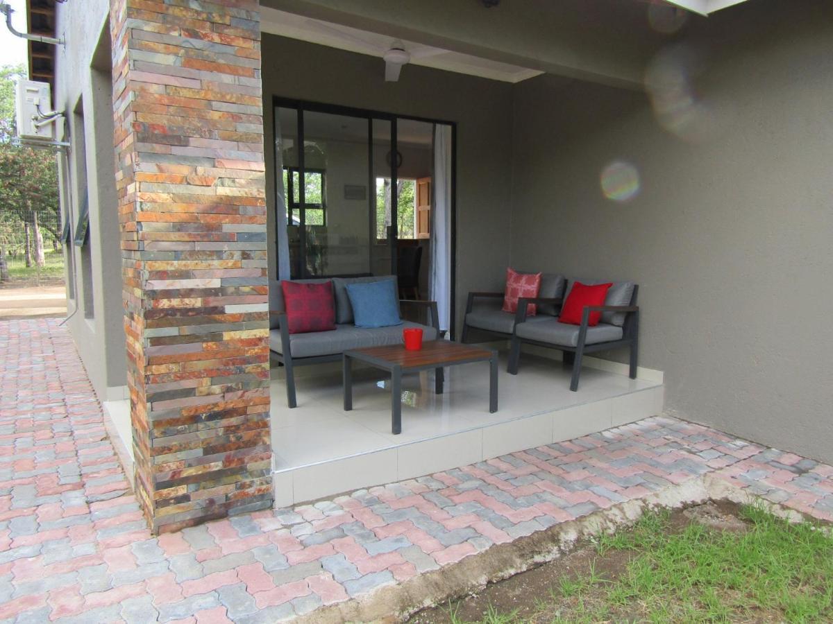 Pafuri Gate Guesthouse Mabalingwe Game Reserve Eksteriør billede